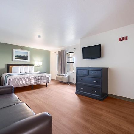 Hometowne Studios By Red Roof St. Louis - Airport/N Lindbergh Hazelwood Zewnętrze zdjęcie
